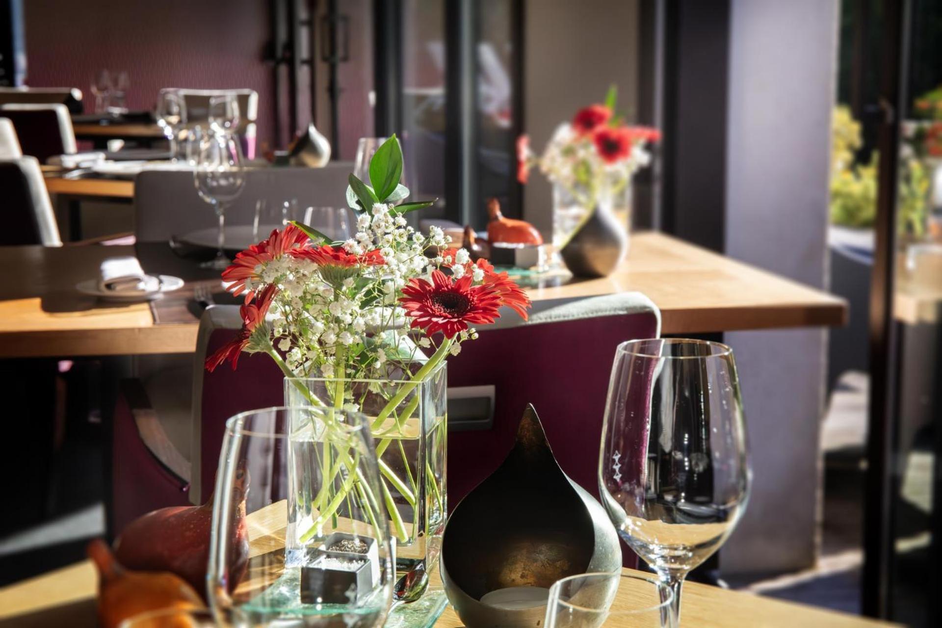 L'Aubiniere Hotel Restaurant & Spa サン・トゥアン・レ・ヴィーニュ エクステリア 写真